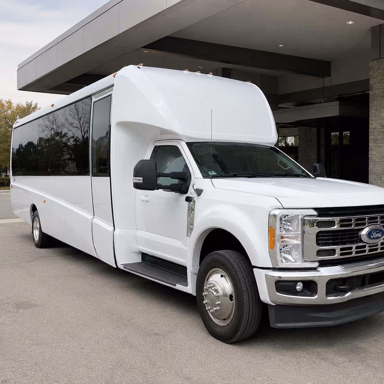 book a bus for your next airport transfer 1