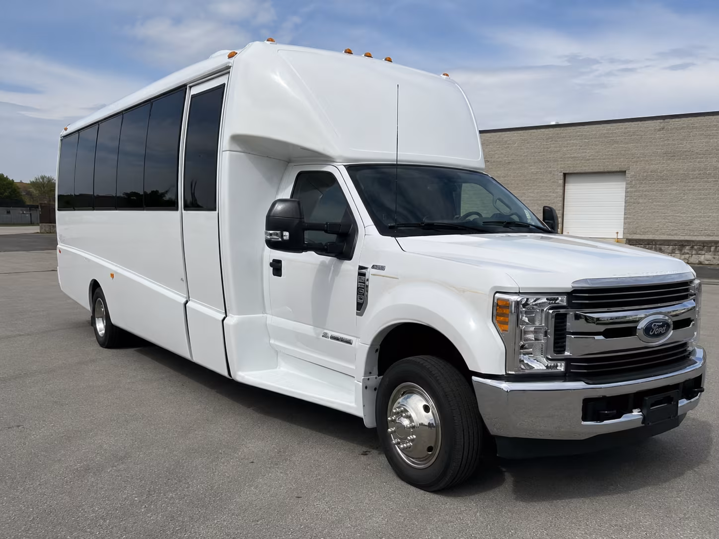 book a bus for your next field trip 2