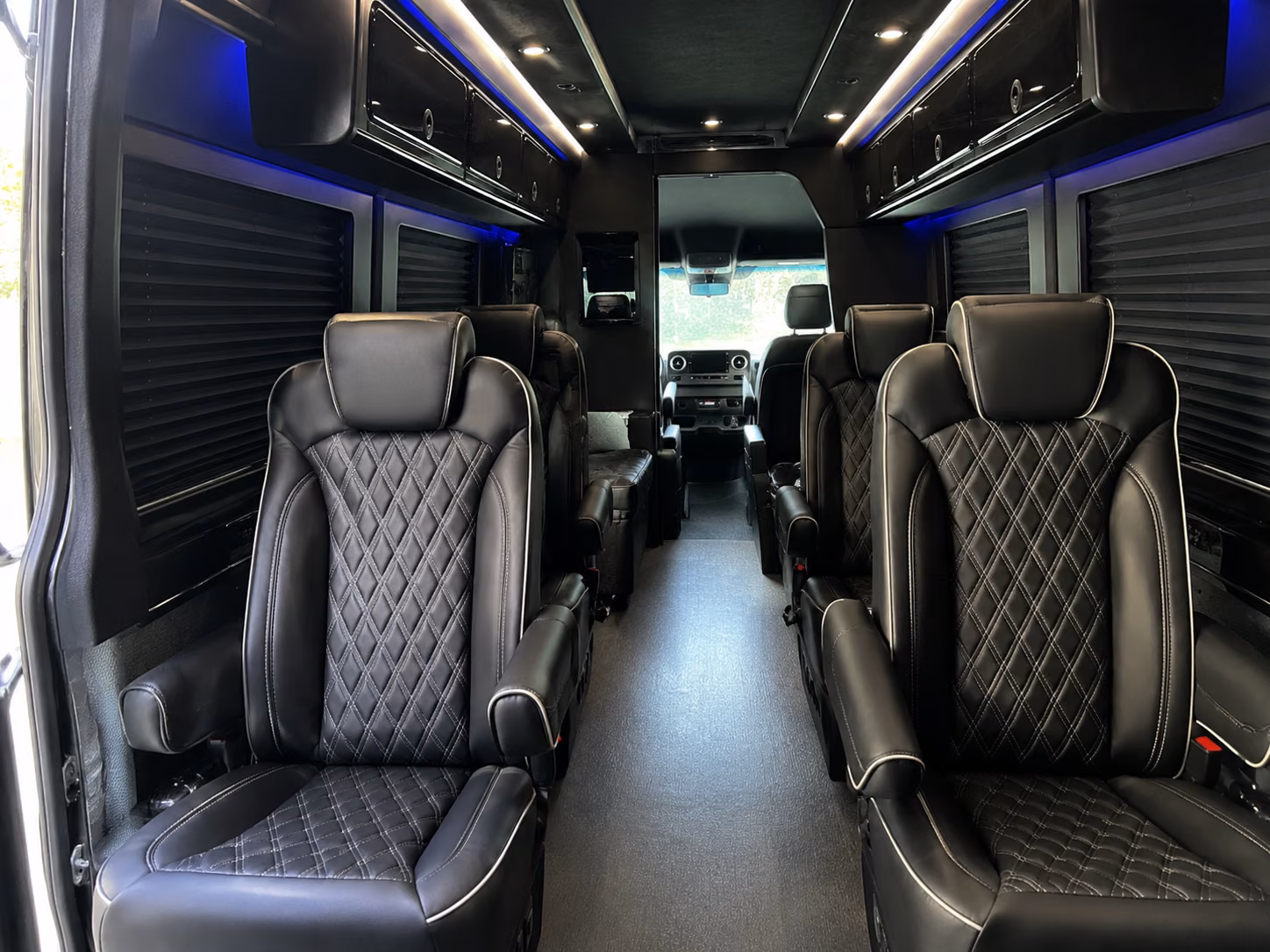 book a bus for your next prom 2