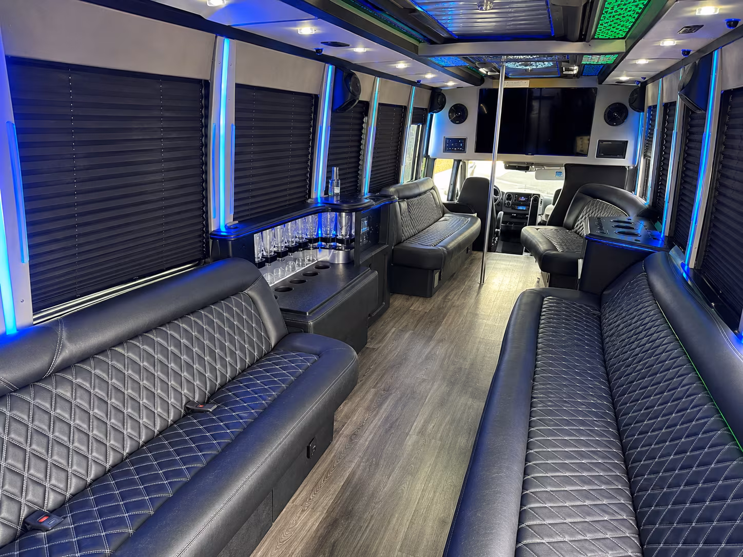 sweet 16 and quinceanera party buses in sparks nevada